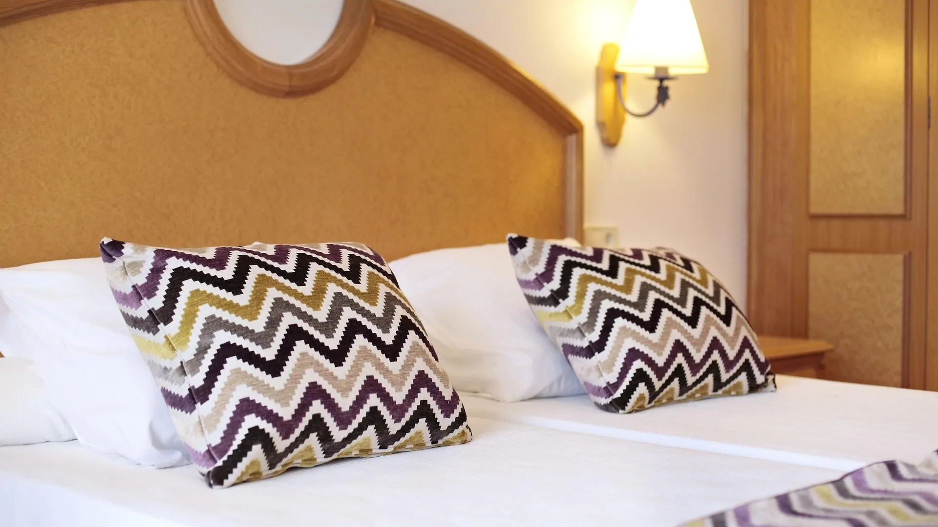 Grupotel Santa Eularia & Spa - Adults Only Santa Eularia des Riu 4*,  İspanya